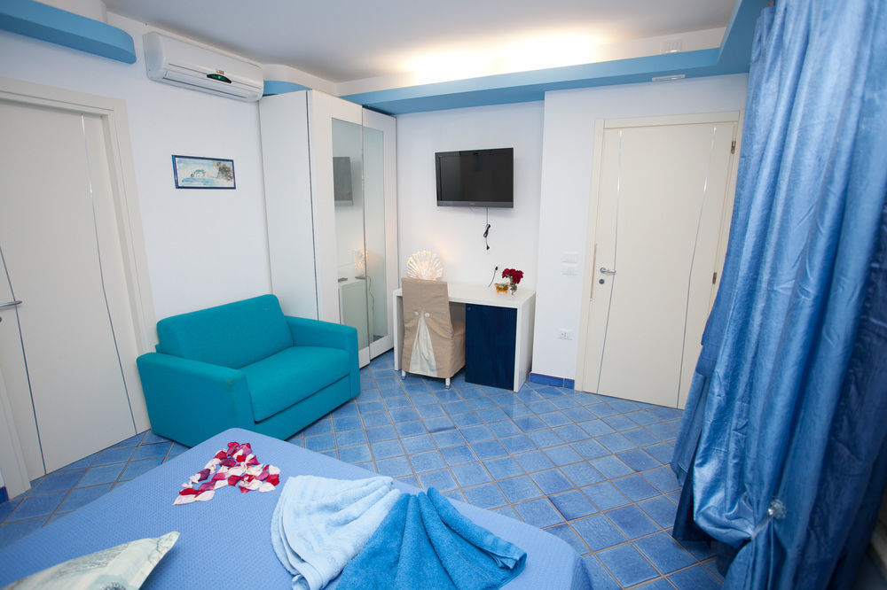 B&B Villa Pimm'S Zambrone Kültér fotó