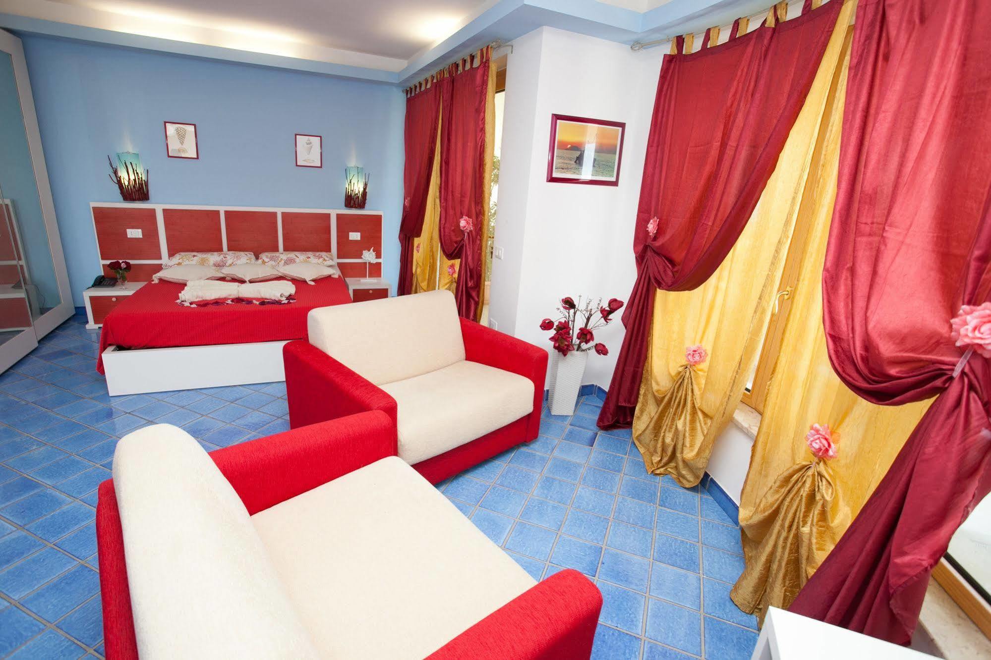 B&B Villa Pimm'S Zambrone Kültér fotó