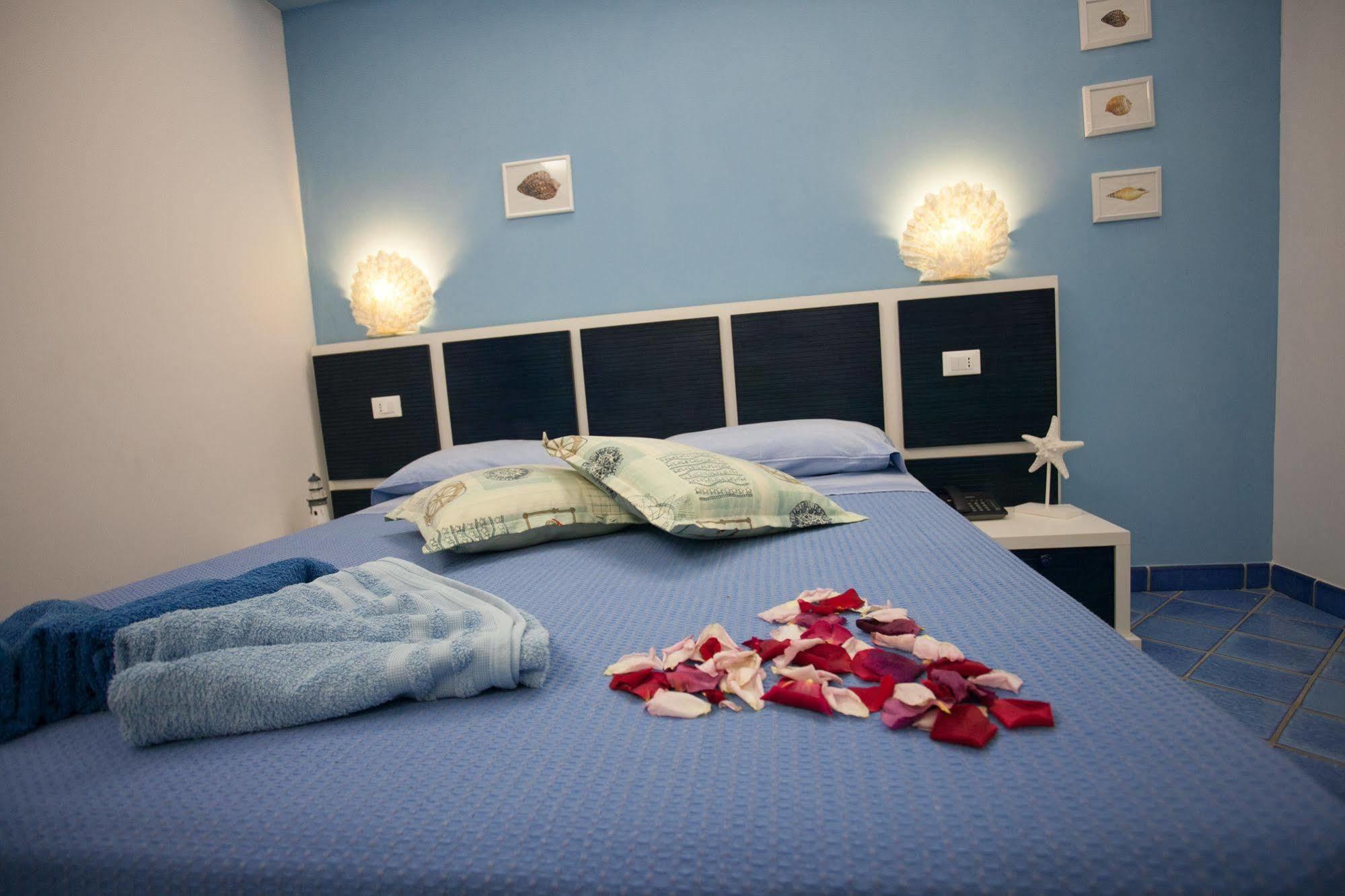 B&B Villa Pimm'S Zambrone Kültér fotó