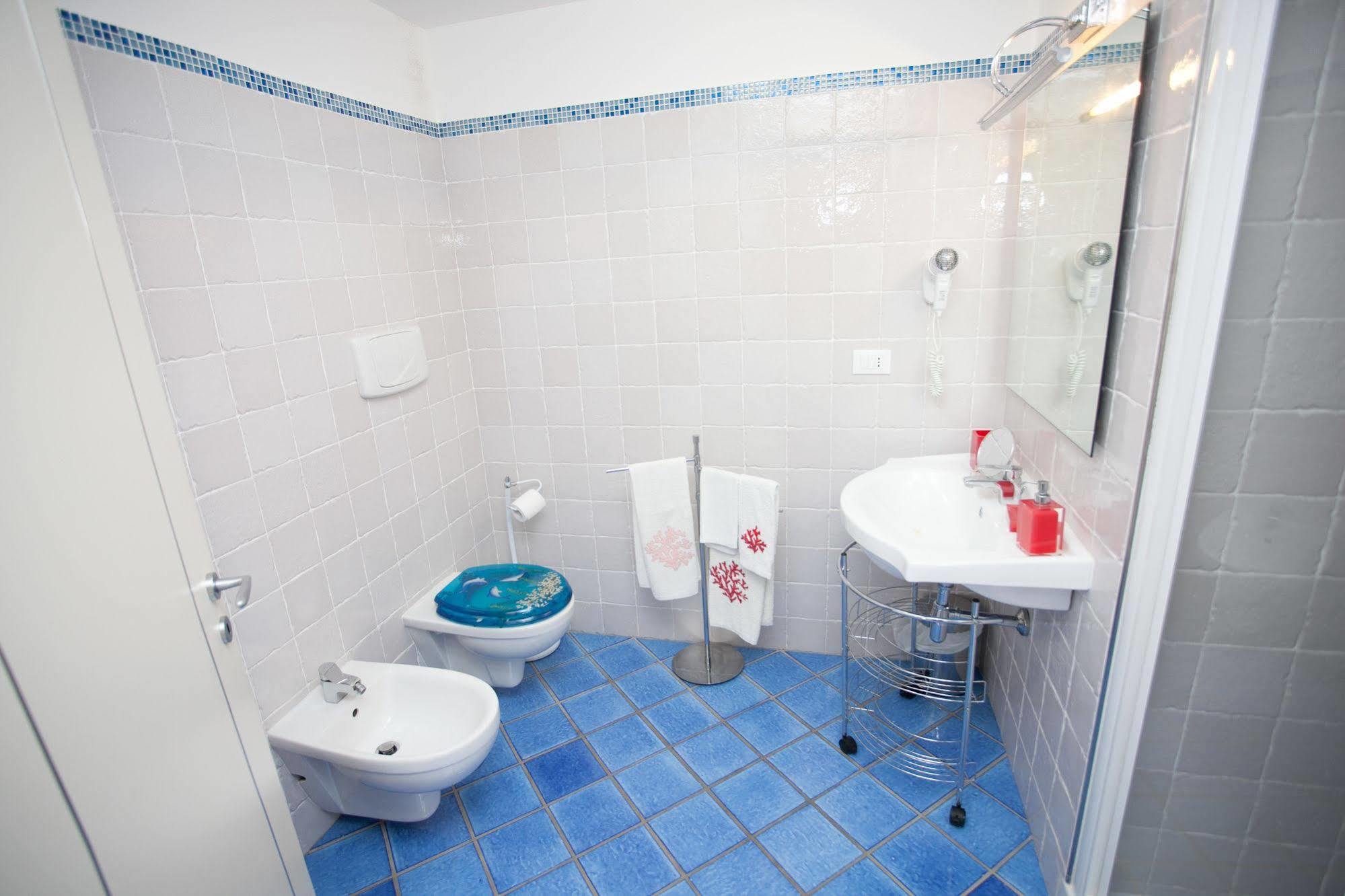 B&B Villa Pimm'S Zambrone Kültér fotó
