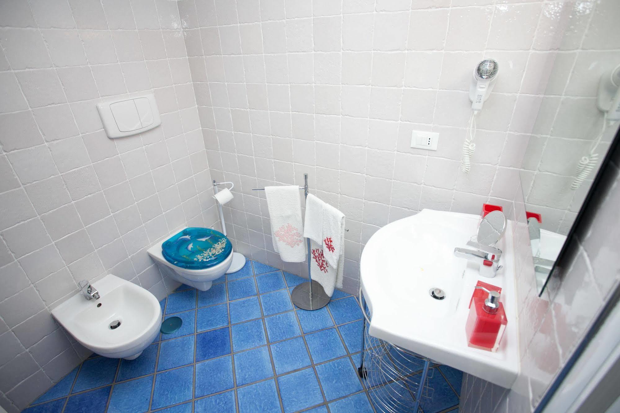 B&B Villa Pimm'S Zambrone Kültér fotó